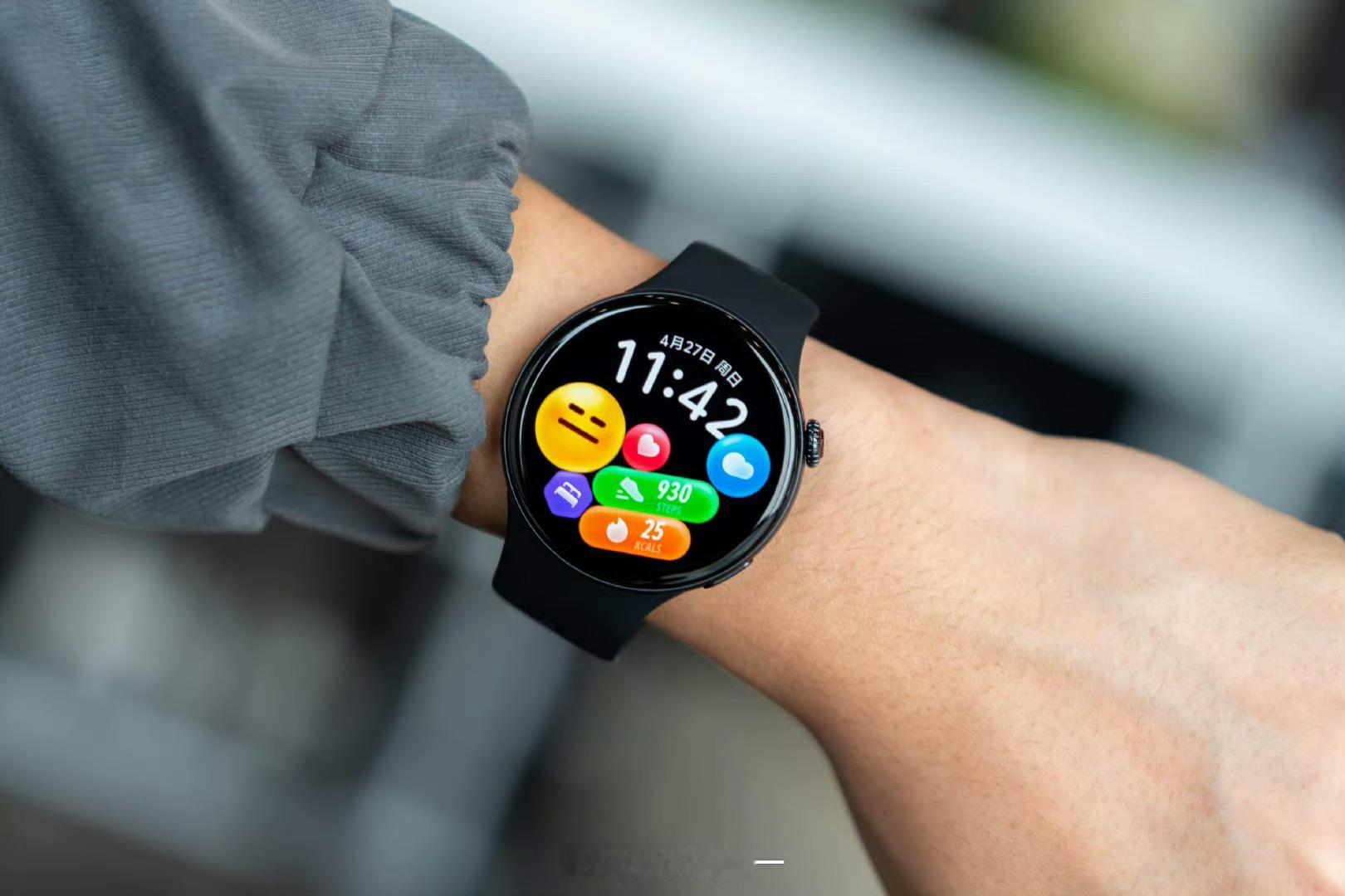 vivoWatch5图赏。外观时尚，颜值高，还有AI指导跑步，心脏健康评估。