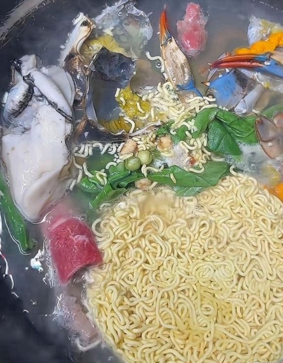 女朋友煮的泡面我是真不敢吃啊
