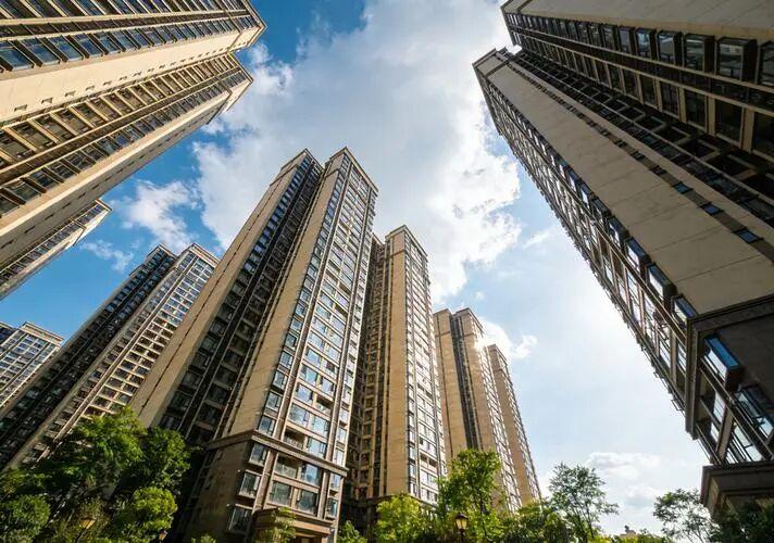 房贷贴息来了，5万块能救楼市吗？10月1日起，首套商贷买房可享年化1%财政贴息