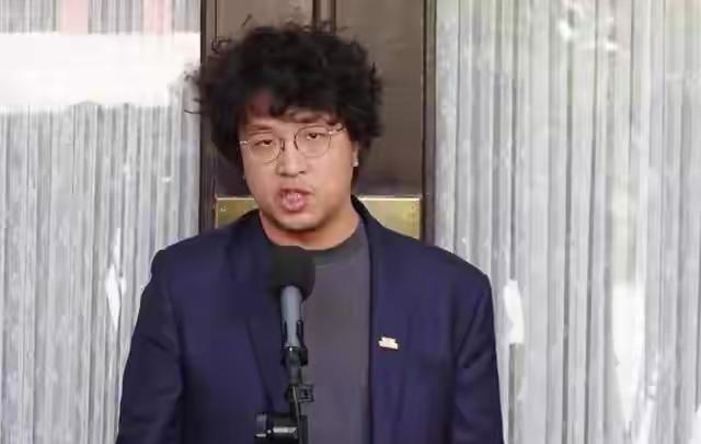 沈伯洋叫嚣：大陆的惩治对他完全无差11月5日，国台办新发言人张晗履职，在回答记