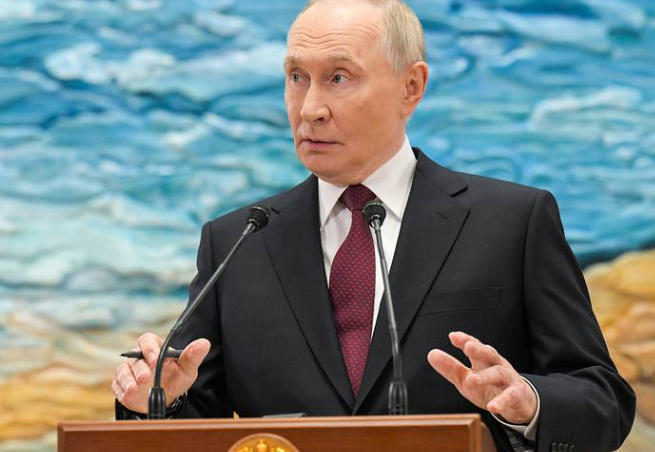 【普京终于回应：现在谈论俄乌最终协议，不礼貌】#普京称现在谈论俄乌最终协议不礼貌