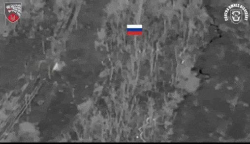 围绕波克罗夫斯克的战斗继续进行中。乌军特种作战部队第3团的士兵沿着波克罗夫斯克铁