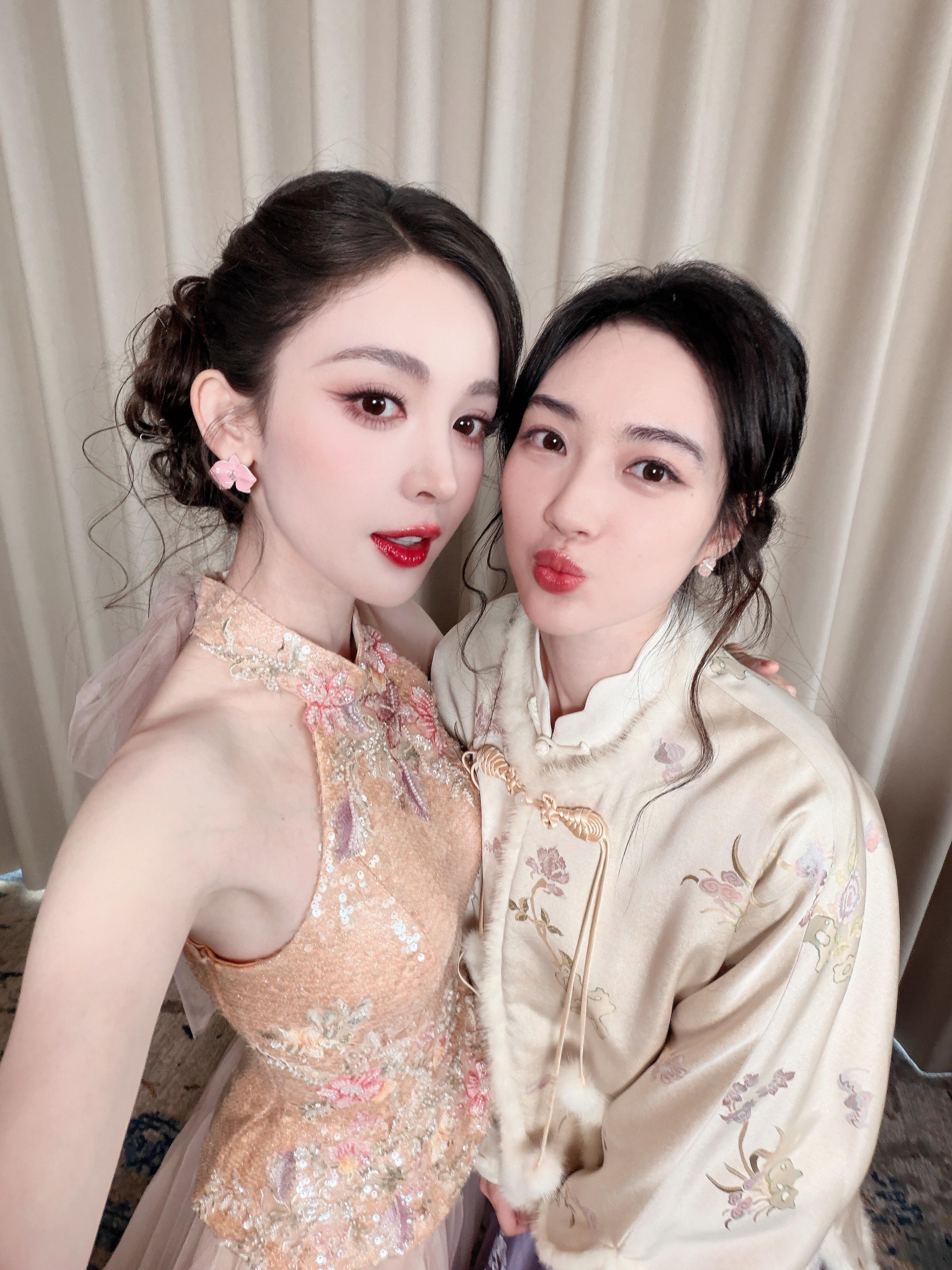 娜扎在复制粘贴的时代，你是手写的诗