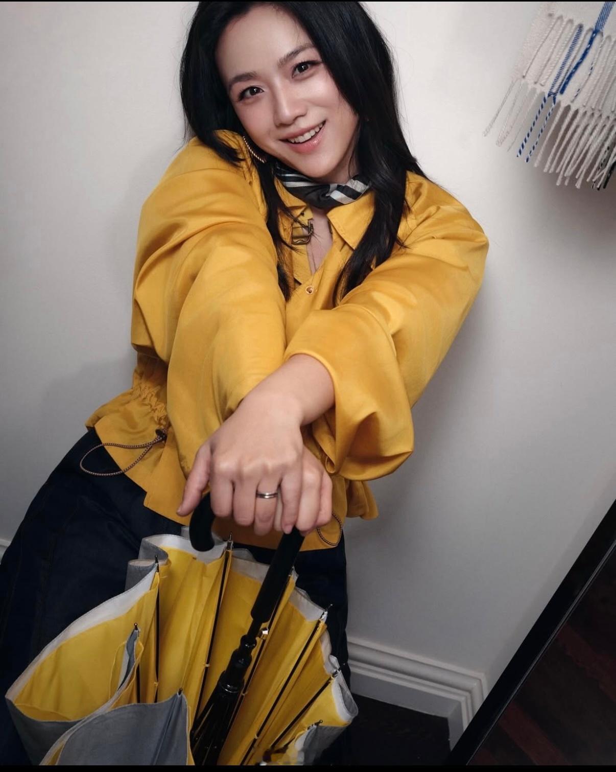 汤唯蛮好看哒，与汤唯适配度超高的一款……​​​