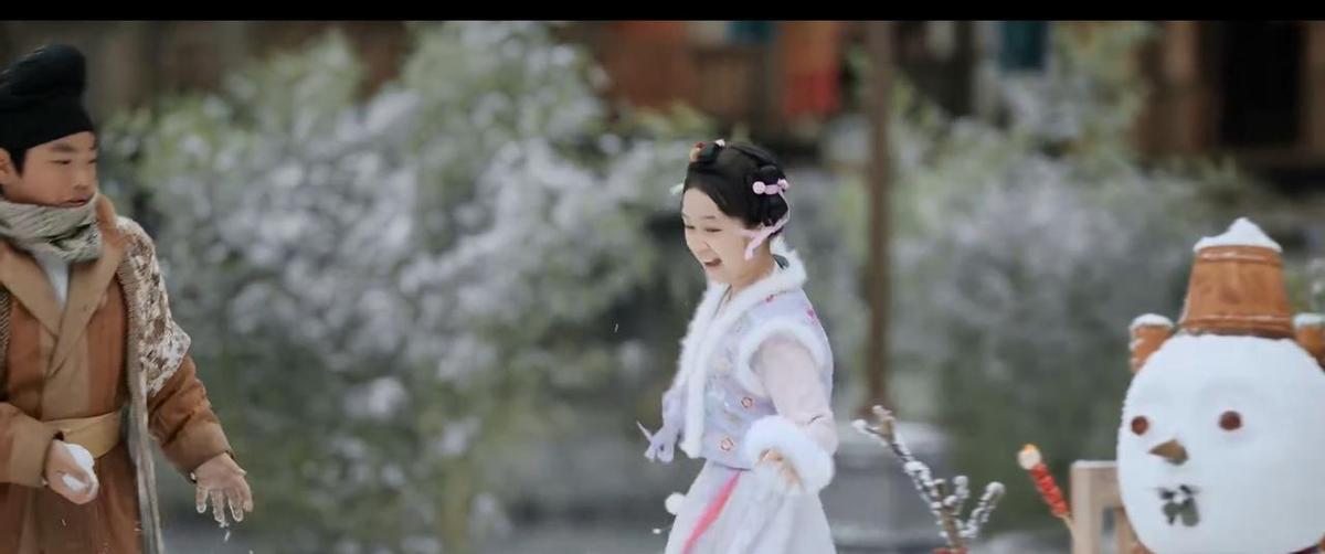 正片结尾，林晏白发守空城，沈韶光回现代，观众哭成一片。可谁说悲剧不能自己选？