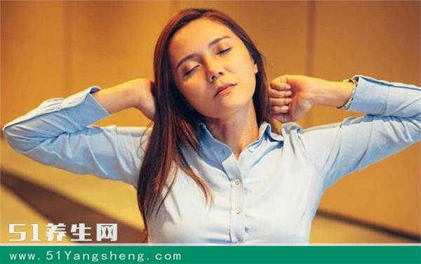 腰肌劳损症状 这6种感觉多是腰肌劳损要重视