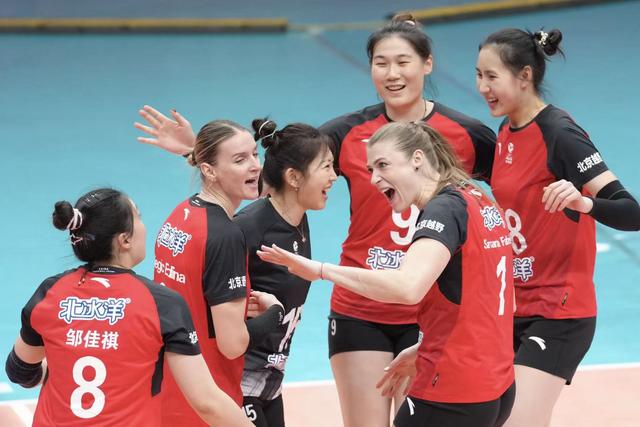 与天津女排鏖战五局 北京女排无缘新赛季“开门红”
