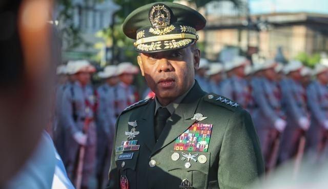 菲律宾军方曾表示，只要有一个菲律宾士兵，死在仁爱礁，就会引发美菲共同防御协