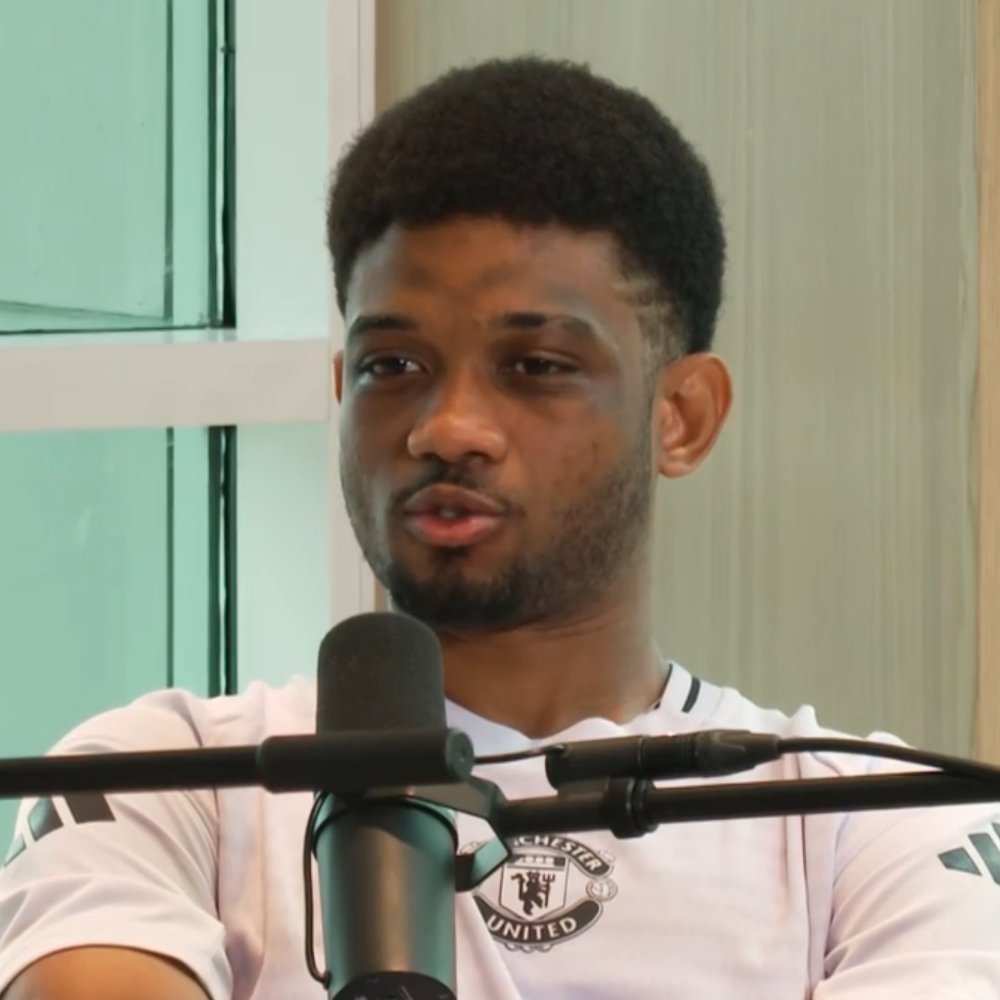 曼联新星阿马德·迪亚洛接受采访🎙️：“在我的人生中，我的偶像是梅西，所以我总是