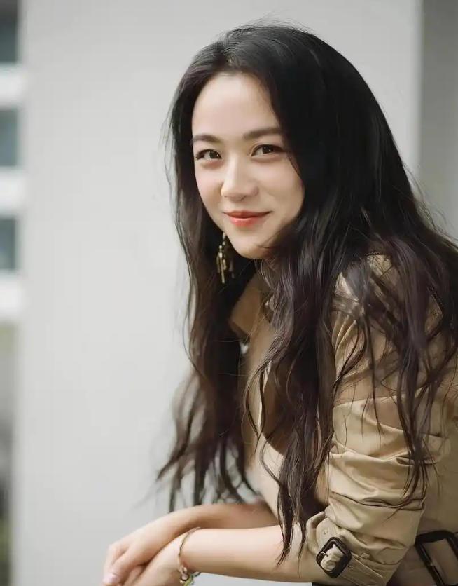 汤唯当年接拍《色戒》，男友田雨直接急眼了：“你疯了吧？这种戏也敢接？！”汤唯却特