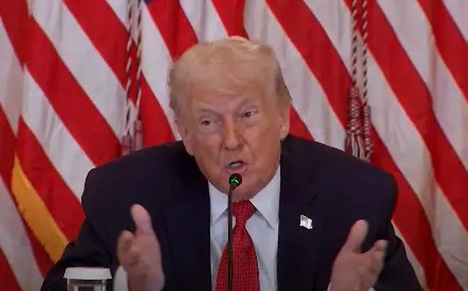 特朗普可能要拿格陵兰岛立威。当地时间1月19日，美国总统特朗普誓言将“100%”