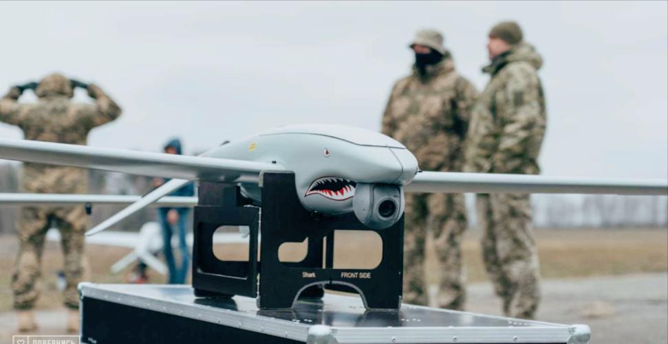 泽连斯基快忙坏了，连着跑了沙特、阿联酋、卡塔尔几个海湾国家，主要就干一件事，大力