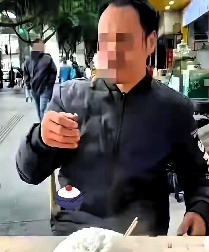 太寒心！广东一名月入三万的搬运工被二十多家小饭店统一拉黑只因常点15元套餐