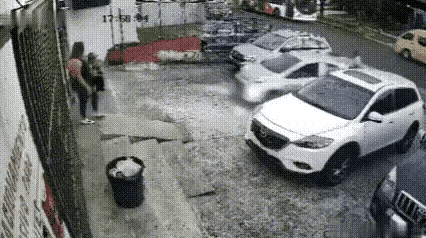 买的驾驶证真的不要上路行驶。除非有老司机带带才行。