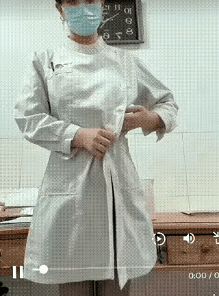 一看就是有故事的人