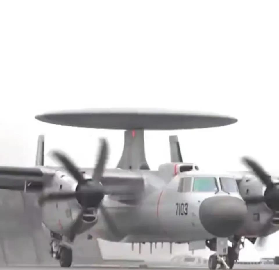 “福建”舰空警-600预警机电磁弹射起飞官宣了！！等了3年终于等到这一时刻了！！