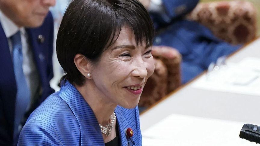 日本梭哈了，中国跟不跟？日本一次性砸8000万桶石油救市，为啥中国不跟着放储备、