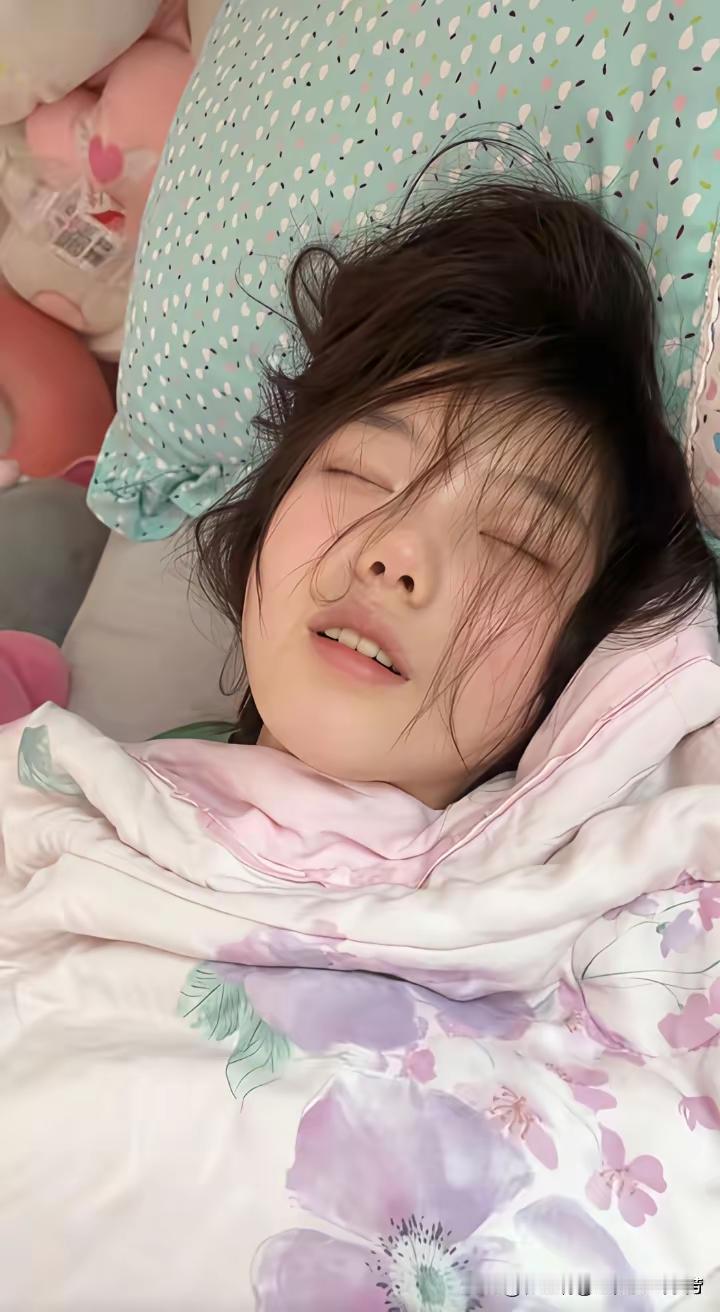 这么漂亮的媳妇在你耳边打呼噜，你该怎么办？