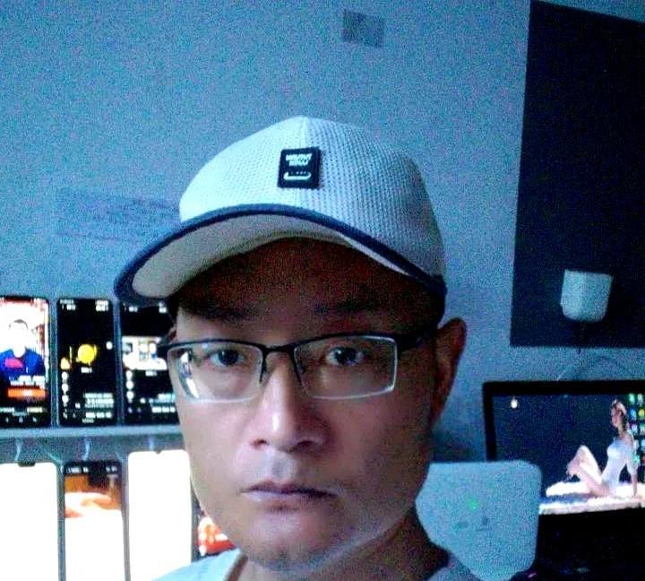 从996社畜到自由老板：9部手机躺赚，黑眼圈没了，枸杞杯不离手！