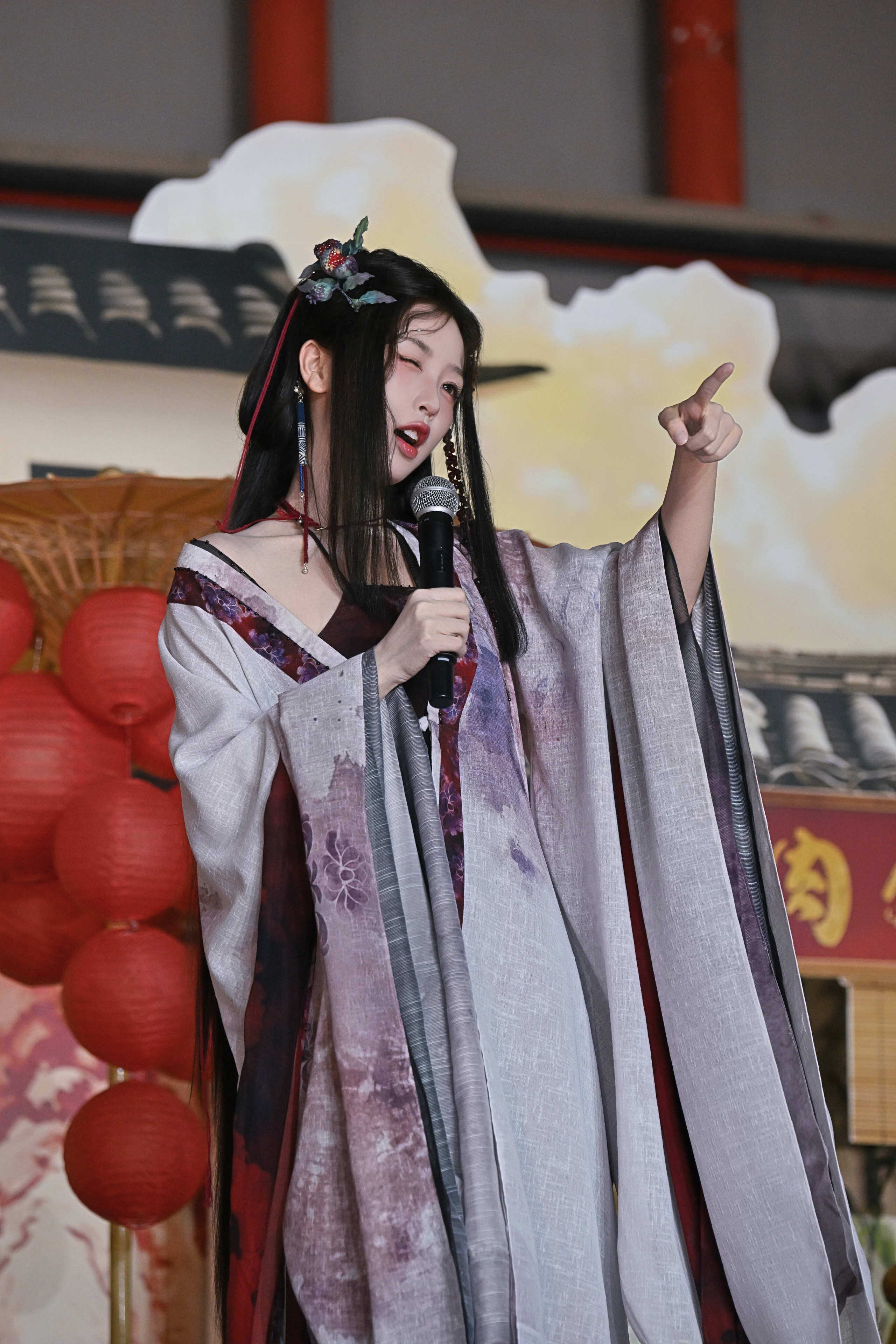 虞书欣中华小武娘虞书欣在复制粘贴的时代，你是手写的诗