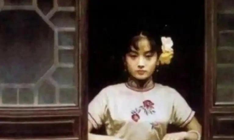 1919年，黄金荣为章士钊牵线搭桥，介绍了风尘女子奚翠贞。章士钊与奚翠贞
