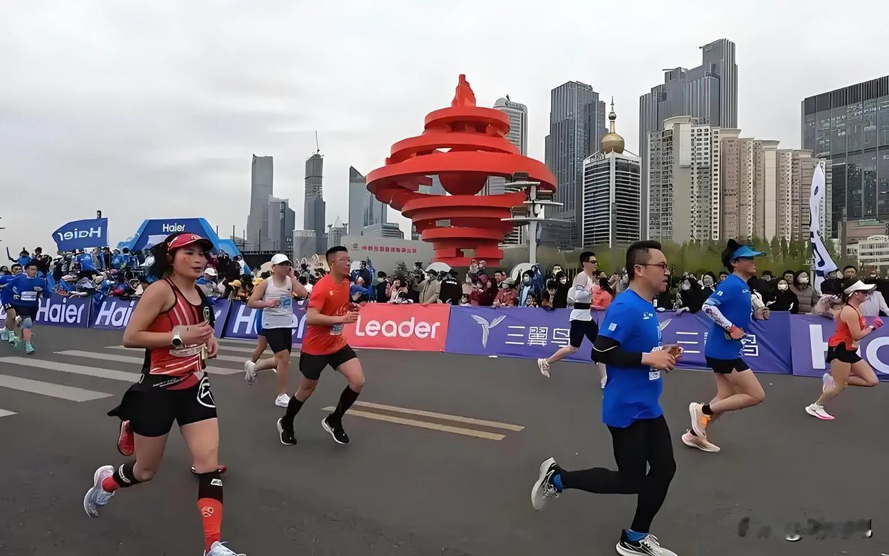 全马中签率5.97%！青岛马拉松又双叒被骂上热搜，跑友：抽签不如买彩票！17