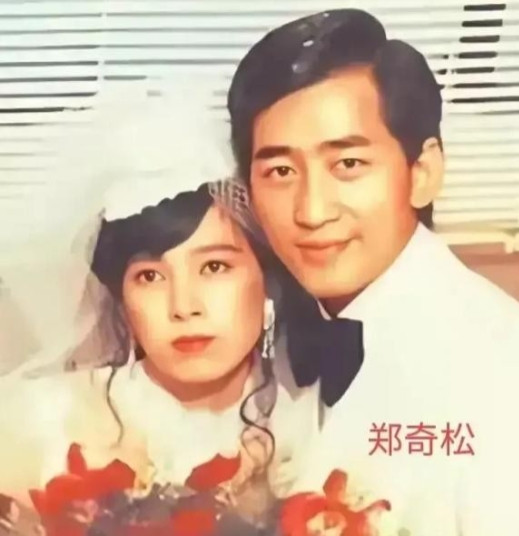 当年，19岁的许纯美去富豪李文清家玩时，被李文清欺负，本想息事宁人的许纯美，却发