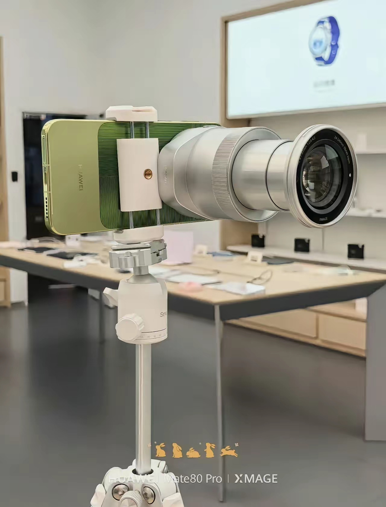 华为推出外挂相机模块，微单在角落里瑟瑟发抖？一、华为睿影Z10优势1. 一机走完24–240mm全焦