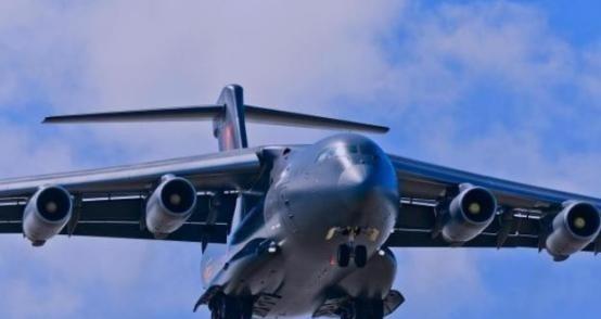 巴铁彻底折服了。如今的巴基斯坦，对中国军工的态度已经从“信任”升华到了“崇拜”。