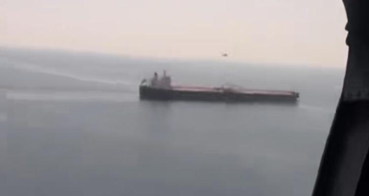 什么都要拿来跟中国比的韩国人又自找不自在。近期，伊朗正式对通过霍尔木兹海峡的油轮