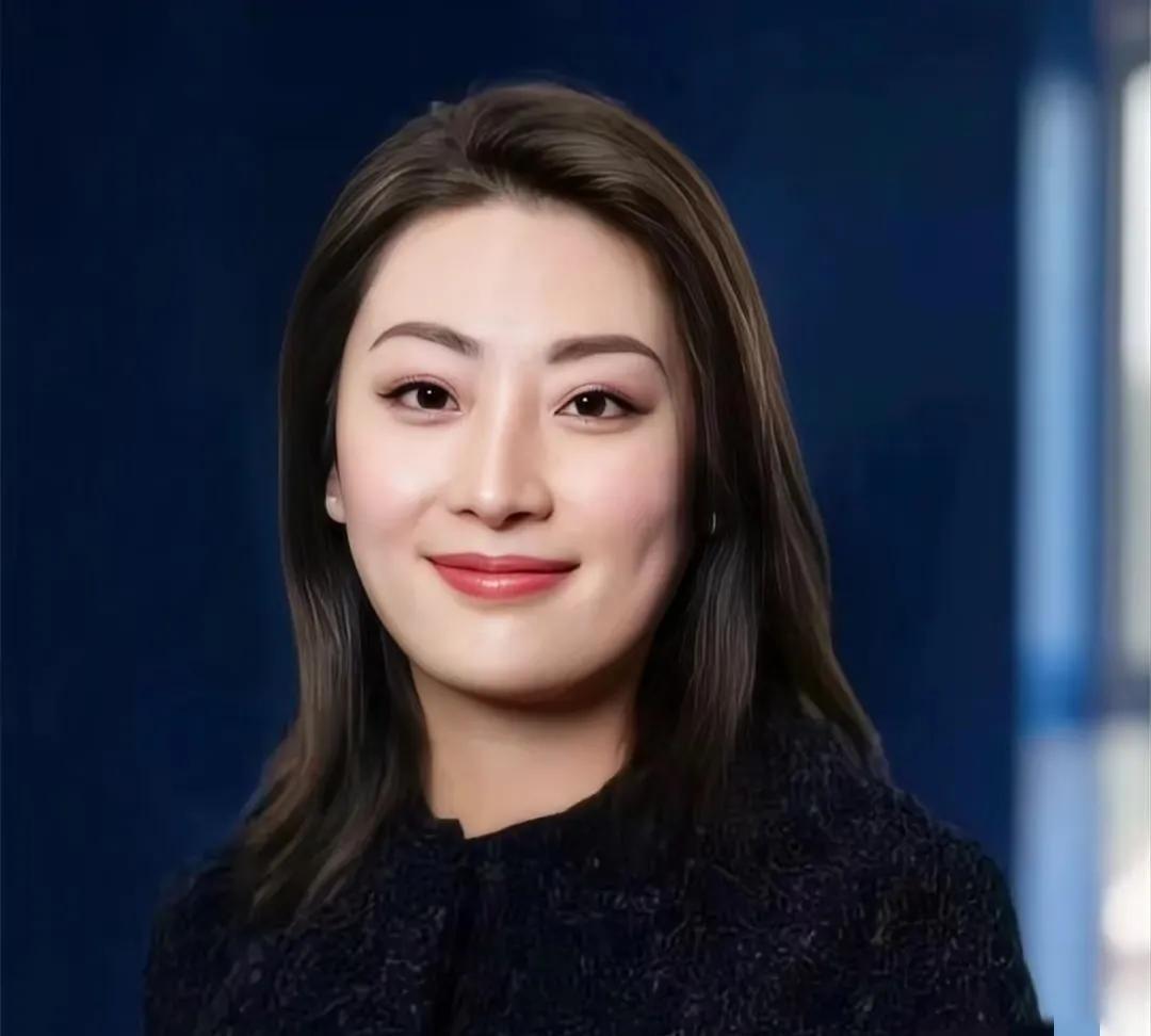 没人哭的宗馥莉很可怕吗？她明明是一个商人但是却比久浸娱乐圈的各类明星更加会立