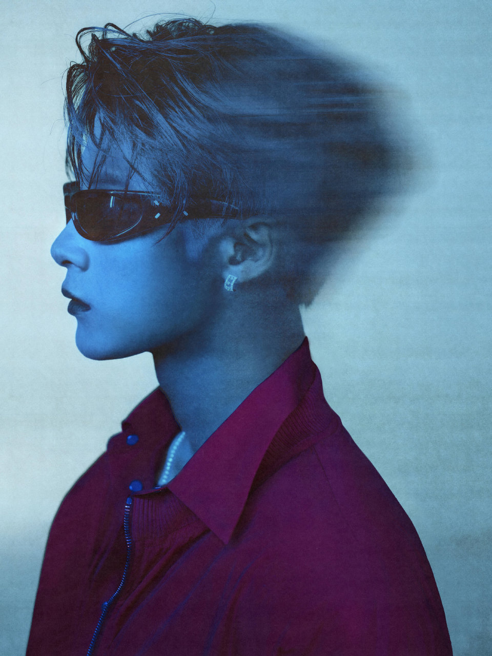 檀健次跨年夜造型释出，依旧是Fendi+DeBeers双奢护航，看到这组图