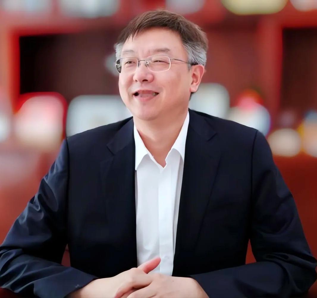 这是目前湖北人在广东最牛的一个老板，没有之一！他就是惠州亿纬锂能股份有限公司董