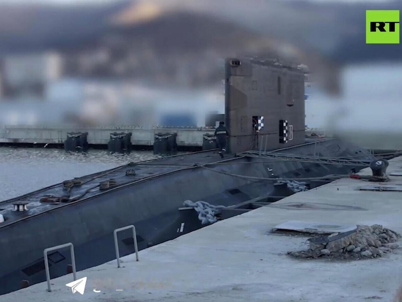 俄国防部发布据称遭乌克兰宣称摧毁的潜艇视频 俄罗斯国防部发布了一段潜艇视频