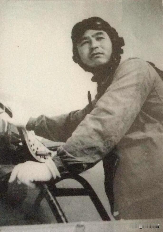 95岁空军传奇高翔逝世，曾以39米近距离击落美军战机