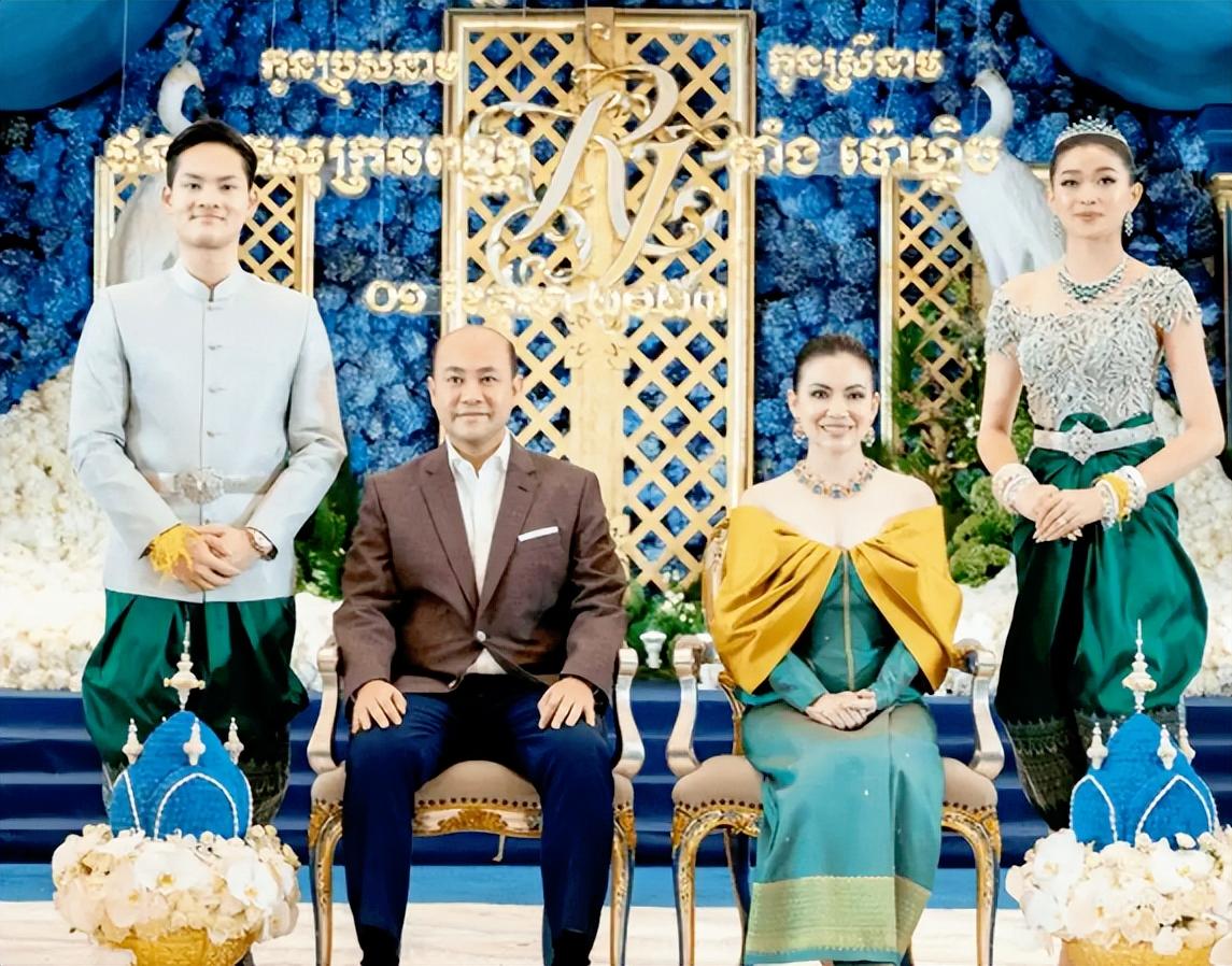 洪森玩的那一老套路不灵了，最近柬泰边境又打起来，掌权三十多年的洪森好像有点慌了，