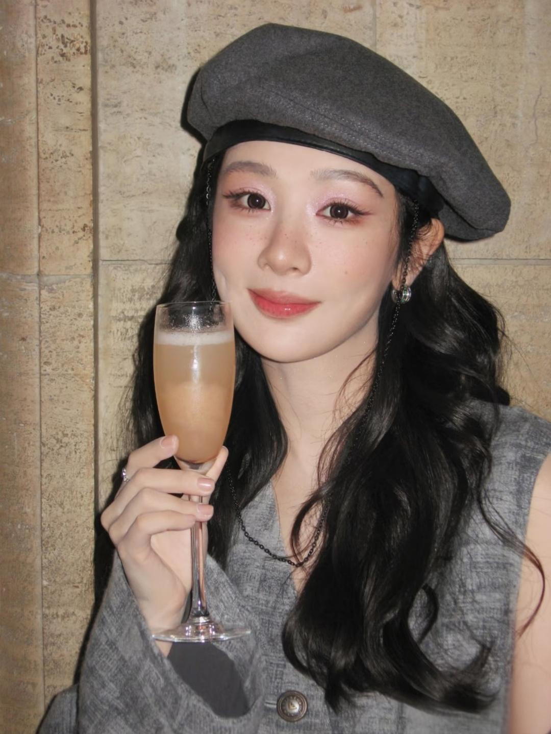 这姐自从拿了奖越来越美了