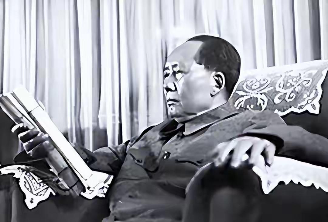 从韶山冲走到石库门：一个青年的选择与一场开天辟地的会议1893年，毛泽东出生