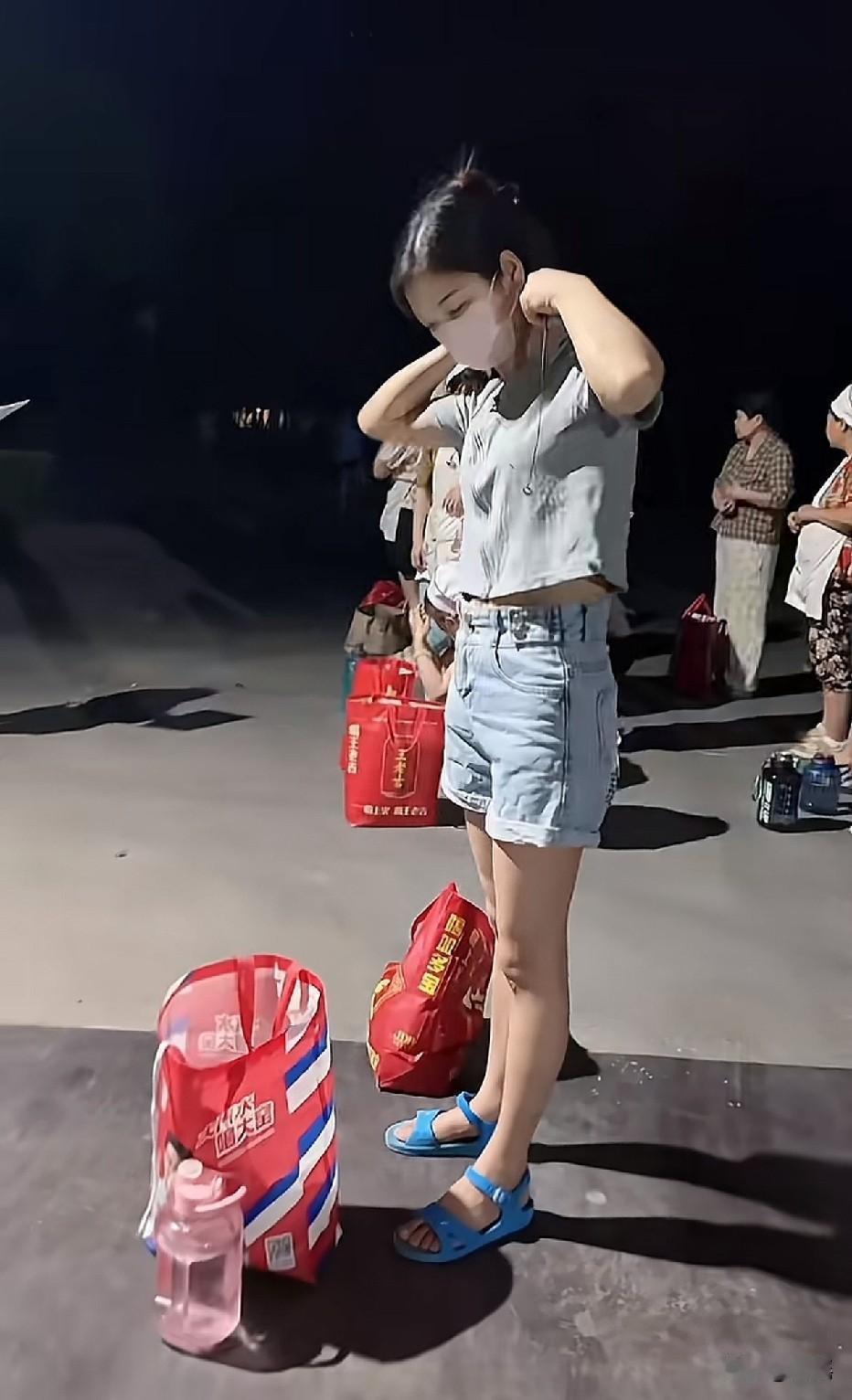 每天都是大汗淋漓，已经习惯了[比心]