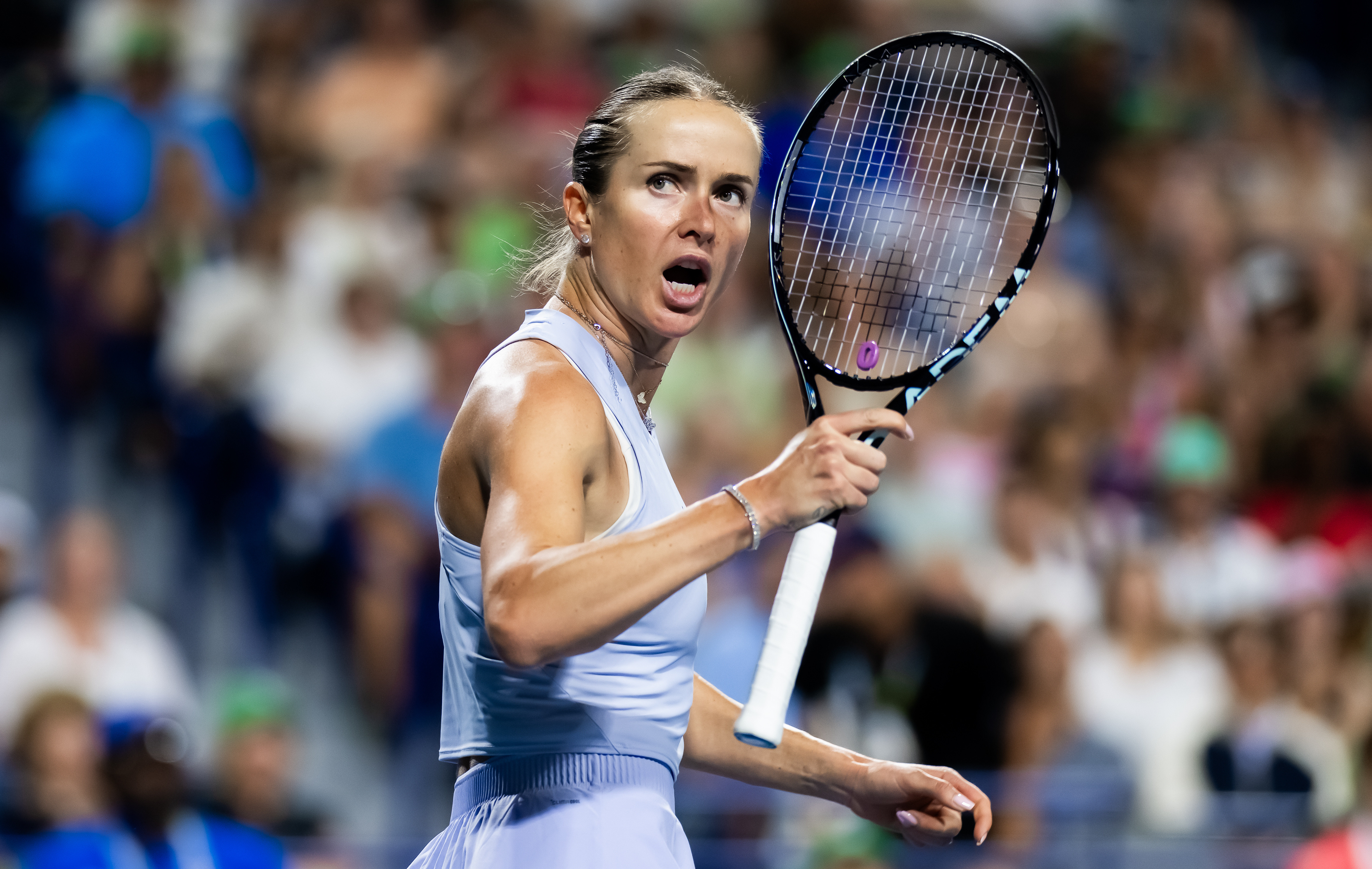 斯维托丽娜逆转晋级四强✅WTA1000多伦多站1/4决赛，前赛会冠军、9号种子斯