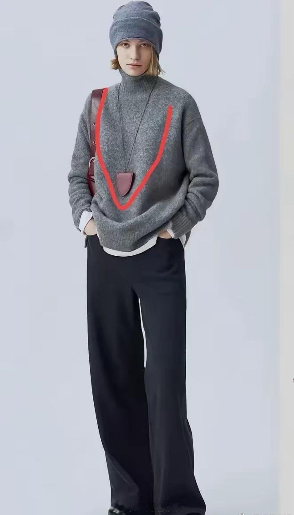 好奇怪，卖家在卖毛衣时，胸口要挂一个这个三角形的东西？然后买回来的时候只有毛衣…