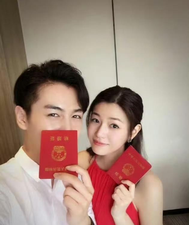 爱的时候是真的，不爱的时候也是一点感情都没了，应该也有孩子的原因吧，至少分开的时