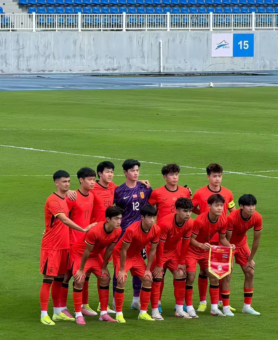 赢了，中国U22国足3比1泰国U22，由于亚洲杯和泰国分在一组，安东尼奥首发雪藏