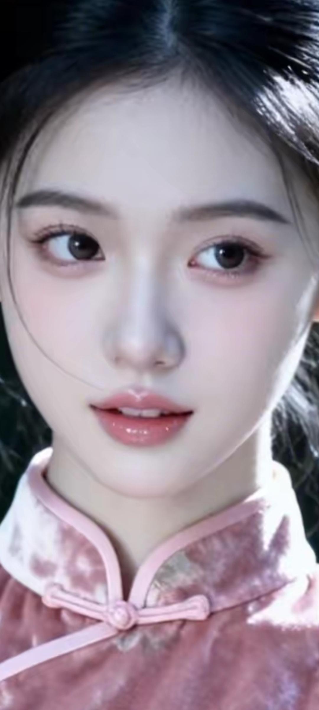 “粉嫩少女，梦幻柔光”🌸💖