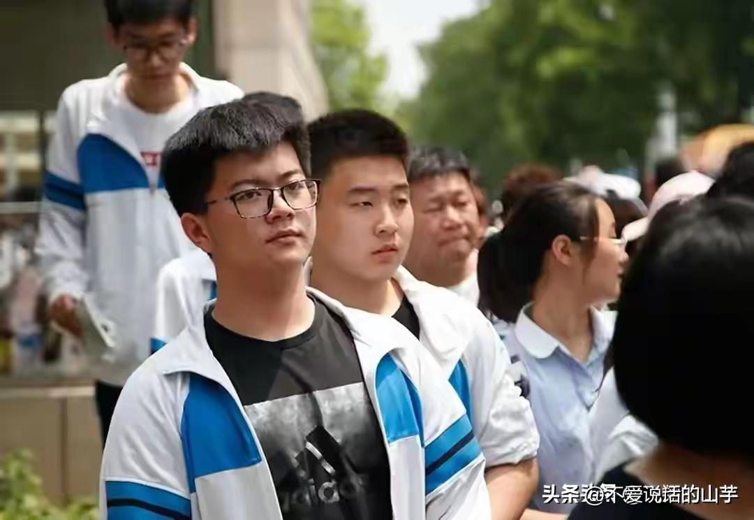 高中九大学科，哪一门学科优势最大？第九名：历史！作为文科生必选，理科生无法选