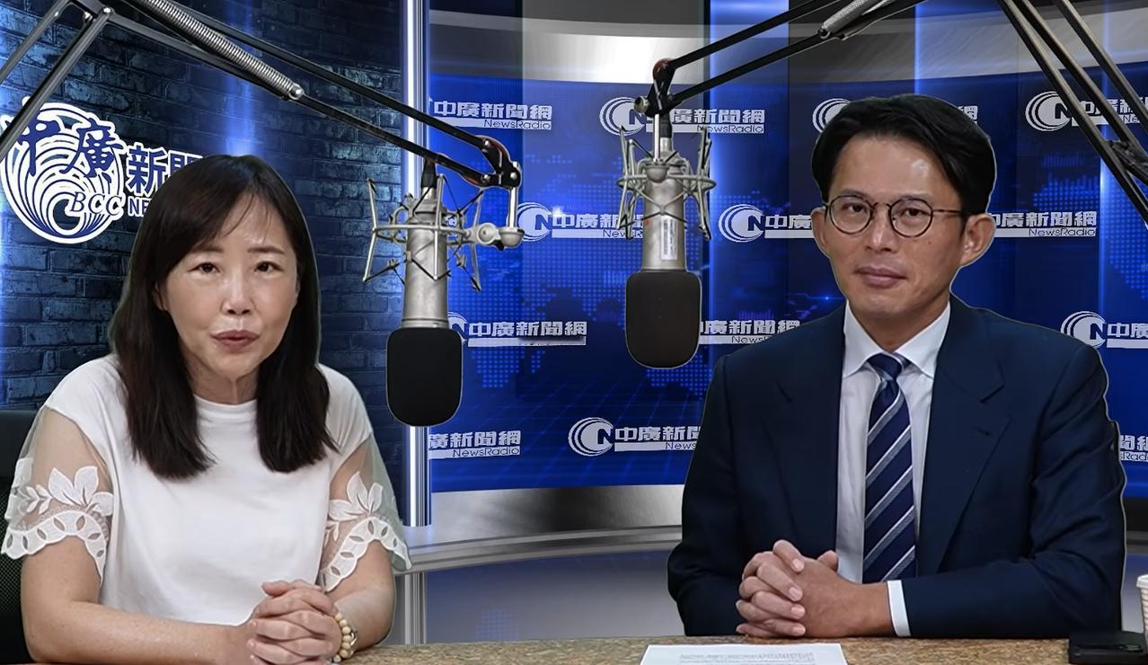 黄国昌怒骂“很蠢”，却刻意回避了吴子嘉秀出的聊天截图今（9）日，黄国昌接受尹
