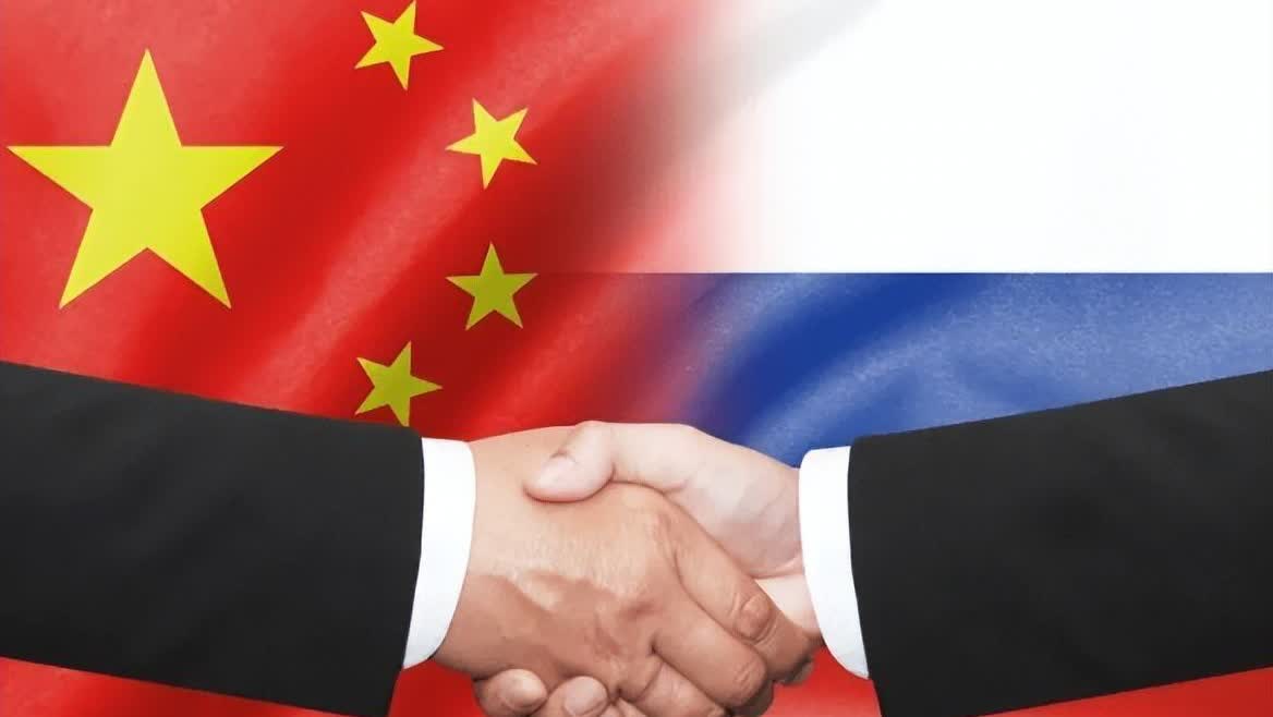 中俄未来可能难免有一场较量，为啥中国目前没有疏远俄罗斯？主要是时机还不成熟。俄乌