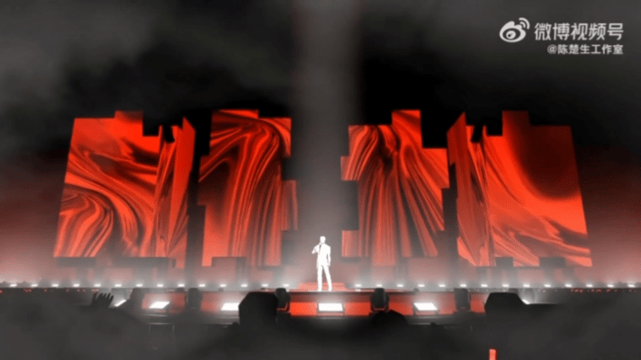 陈楚生荒芜之境机械舞美陈楚生荒芜之境演唱会舞台全面升级！单魔盒四面台升级为三魔