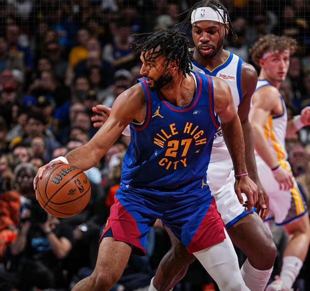 数据不会说谎，勇士不敌掘金，三小将难辞其咎。库里缺阵，掘金129:104轻取勇