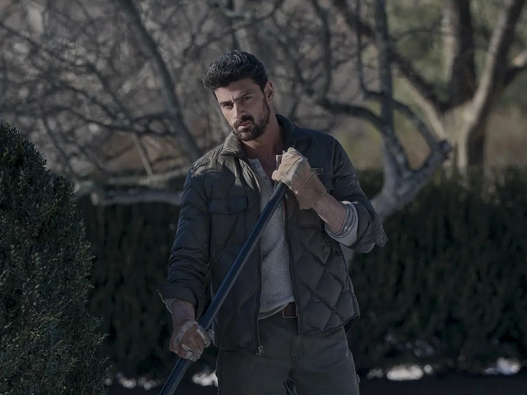 阿曼达·塞弗里德、悉尼妹SydneySweeney主演悬疑惊悚片《家弑服务》已